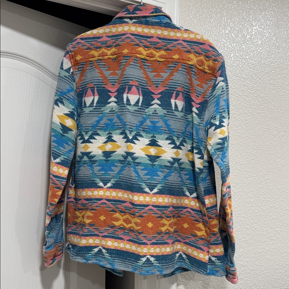 UO- Aztec Shacket- M - Picture 2 of 2